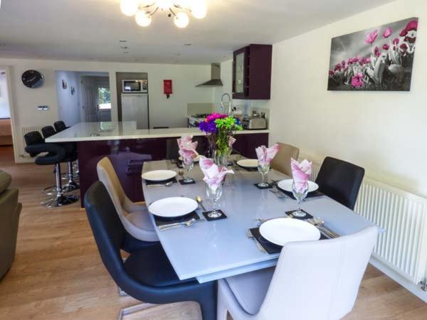 Dunsdale Lodge Frodsham Kültér fotó